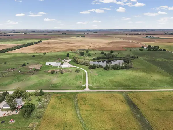 874 E 300n Road, Gibson City, IL 60936