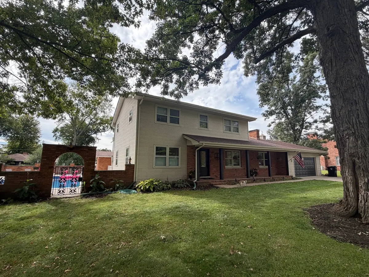 5 Oaklane Drive, Ottawa, IL 61350 - #1