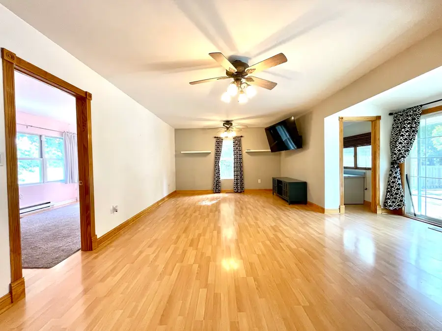 567 S Chestnut Street, Chebanse, IL 60922 - #3