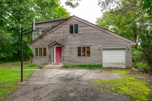 23493 N Wildwood Lane, Deerfield, IL 60015