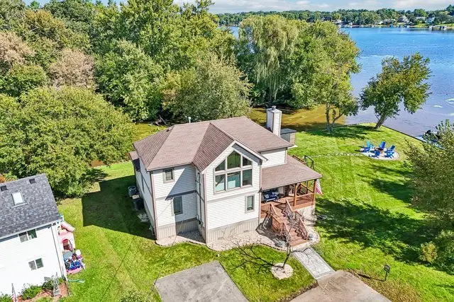 25138 W Lake Avenue, Ingleside, IL 60041 - #1