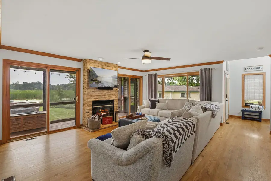25138 W Lake Avenue, Ingleside, IL 60041 - #3