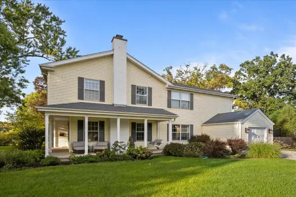 1255 Warrington Road, Deerfield, IL 60015