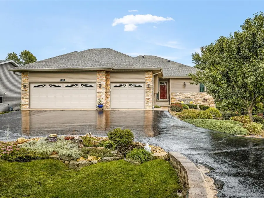 942 Lake Summerset Road, Davis, IL 61019 - #2