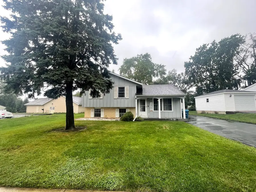1578 Charles Drive, Glendale Heights, IL 60139 - #2
