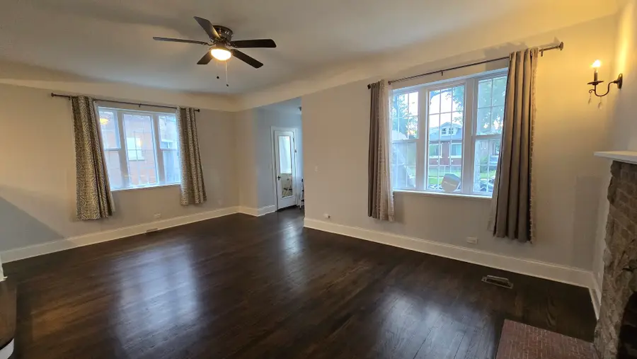 7951 S Blackstone Avenue, Chicago, IL 60619 - #3