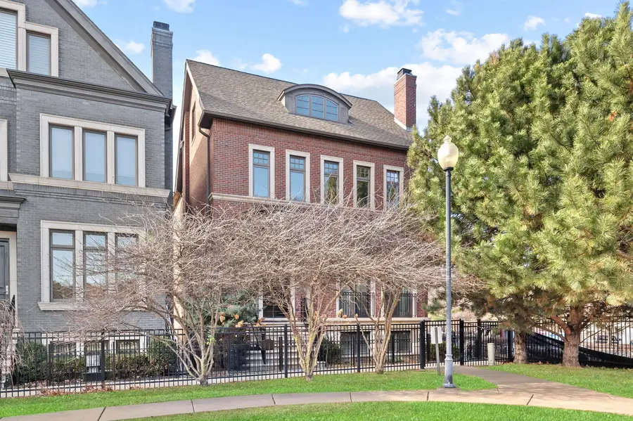 2730 N Hartland Court, Chicago, IL 60614 - #2