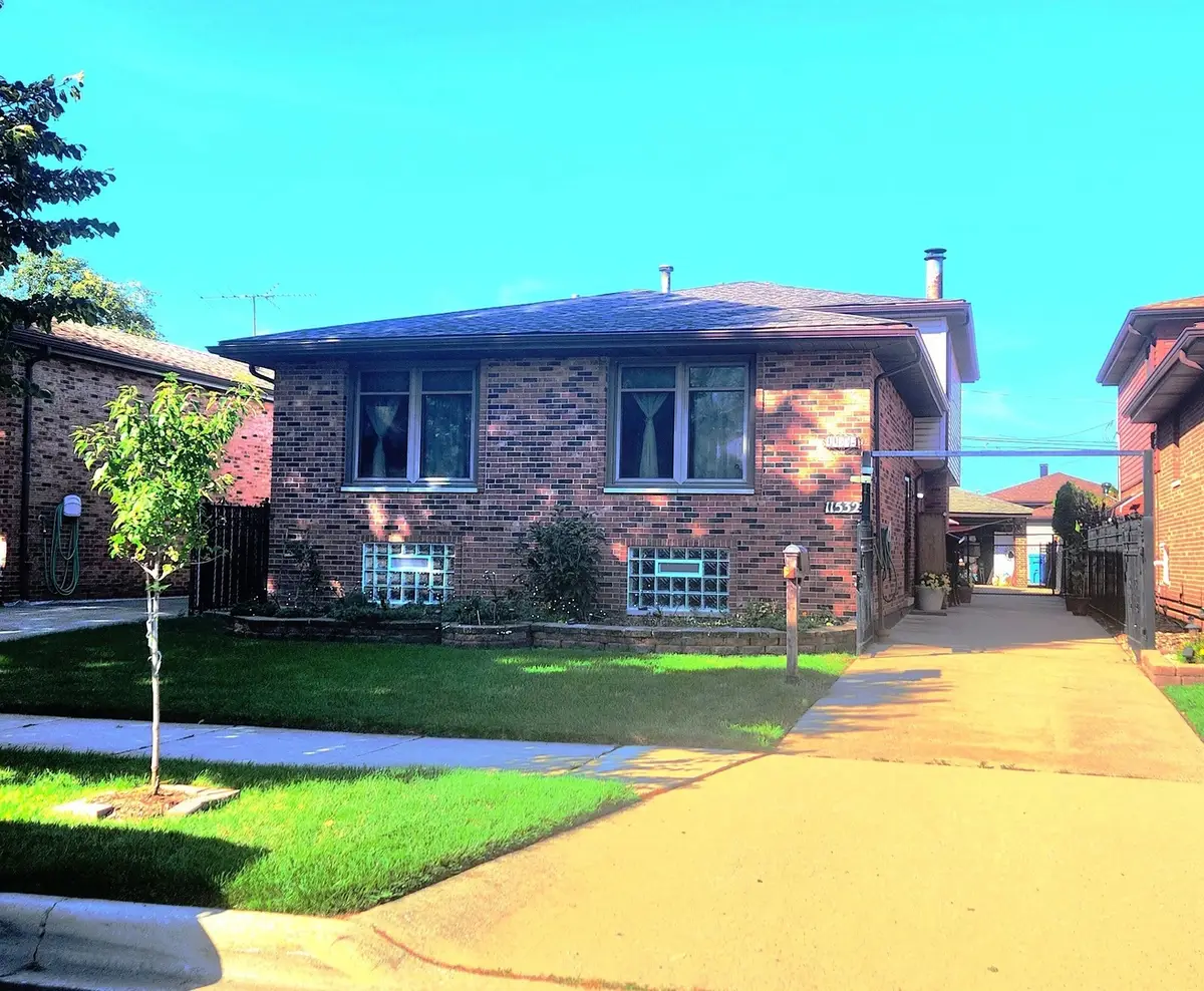 11532 S Avenue G, Chicago, IL 60617 - #1