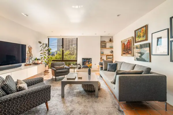 1033 Carol Drive #302, West Hollywood,  90069