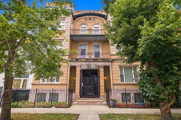 5618 S Prairie Avenue #2, Chicago, IL 60637