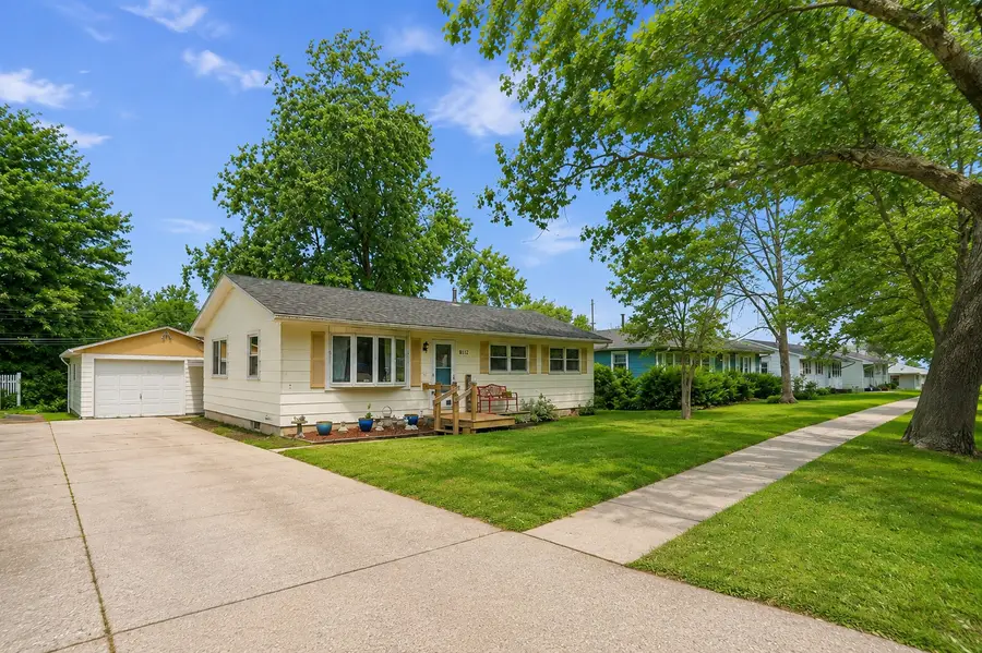 8112 7th Street W, Rock Island, IL 61201 - #2