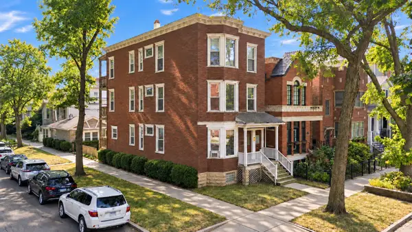 1535 W Grace Street, Chicago, IL 60613