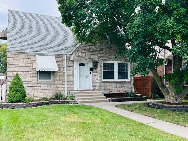 10551 S Kedzie Avenue, Chicago, IL 60655 - #1
