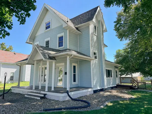 109 2nd South Street, Wenona, IL 61377