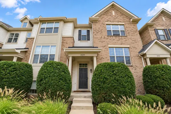 2009 Saipan Drive, Glenview, IL 60026