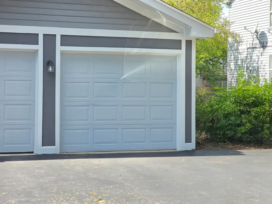 356 Woodview Circle #A, Elgin, IL 60120 - #3