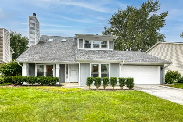 820 N Dexter Lane, Hoffman Estates, IL 60169