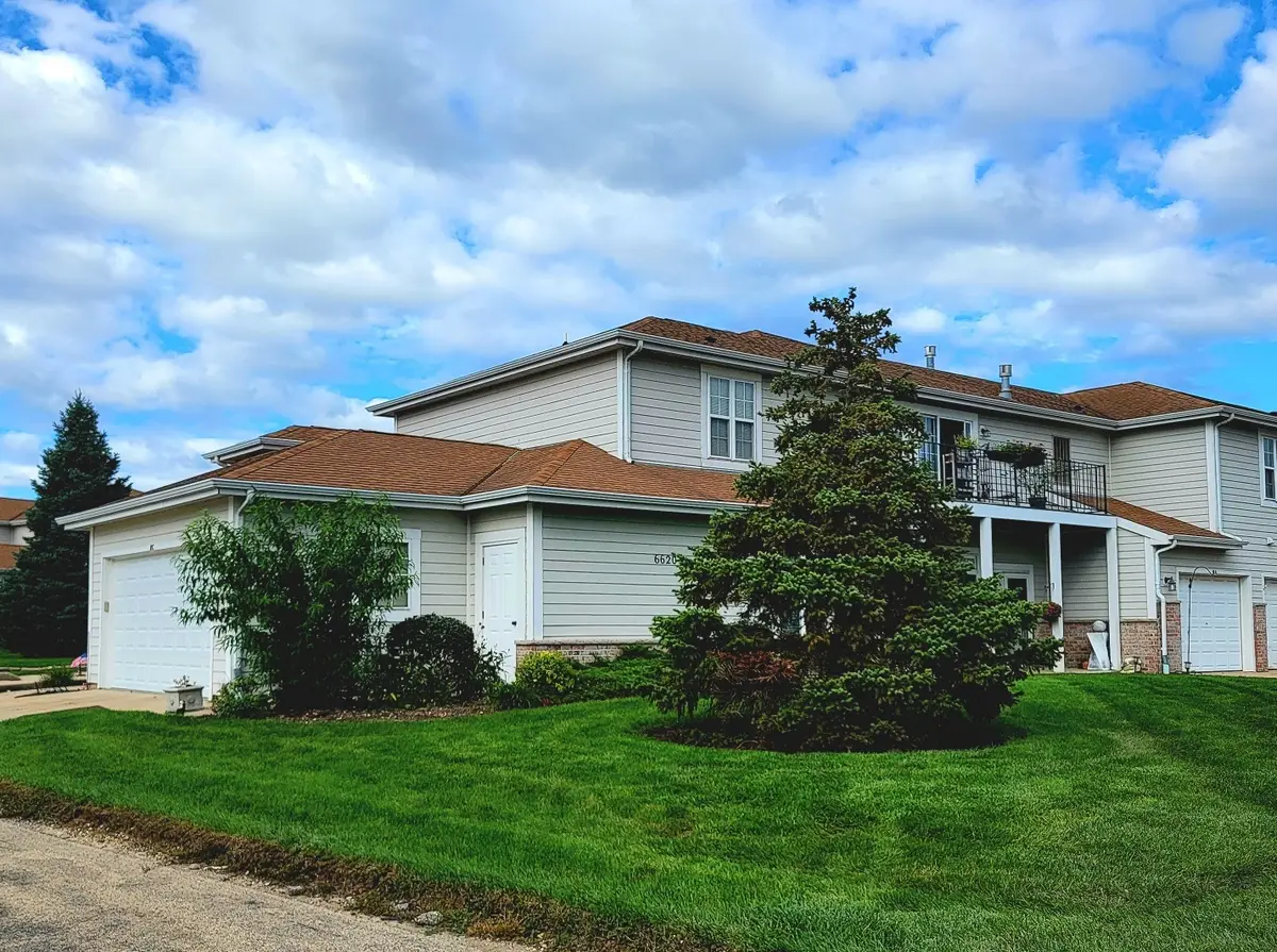 6620 Meadowlands Circle #C-8, Pleasant Prairie, WI 53158 - #1