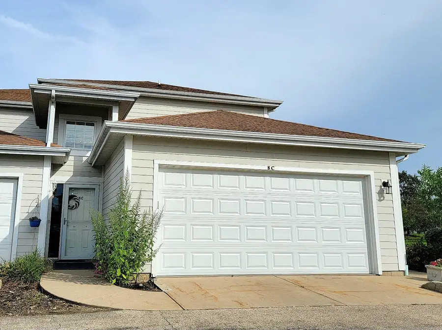 6620 Meadowlands Circle #C-8, Pleasant Prairie, WI 53158 - #2