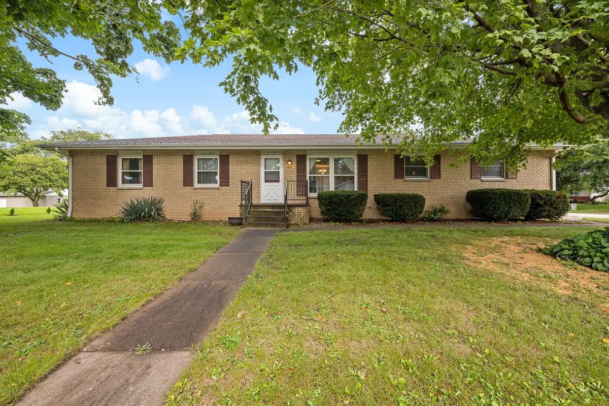 201 Marlane Drive, Alpha, IL 61413 - #1