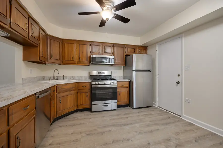 1525 Columbia Court, Elk Grove Village, IL 60007 - #3