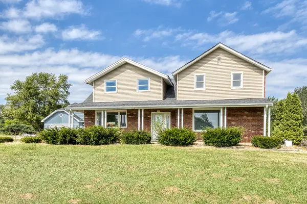 25716 S State Line Road, Crete, IL 60417