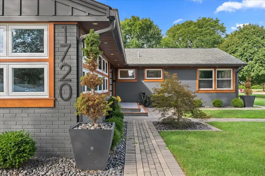 1720 Garfield Avenue, Aurora, IL 60506 - #3