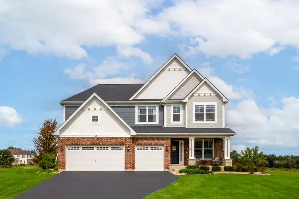 10 Crystal Downs Drive, Hawthorn Woods, IL 60047
