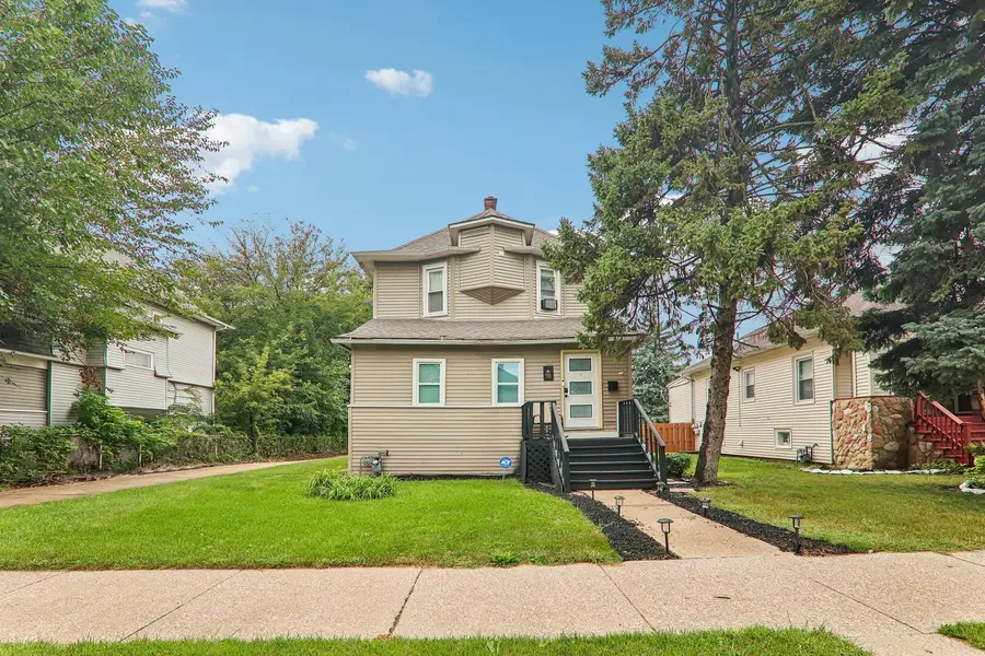 1404 S 8th Avenue, Maywood, IL 60153 - #2