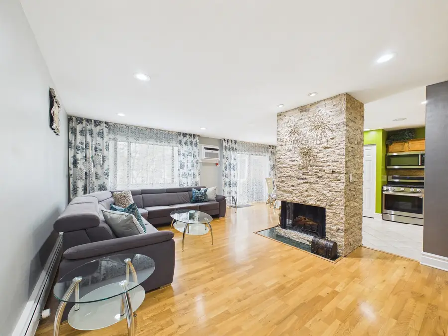 500 Bayside Drive #6, Palatine, IL 60074 - #3