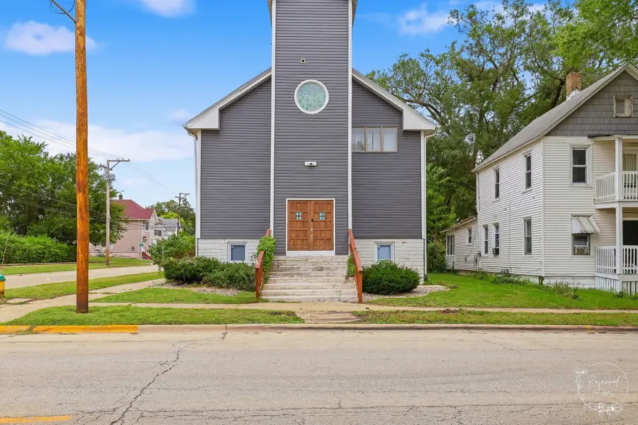194 N Entrance Avenue, Kankakee, IL 60901 - #2