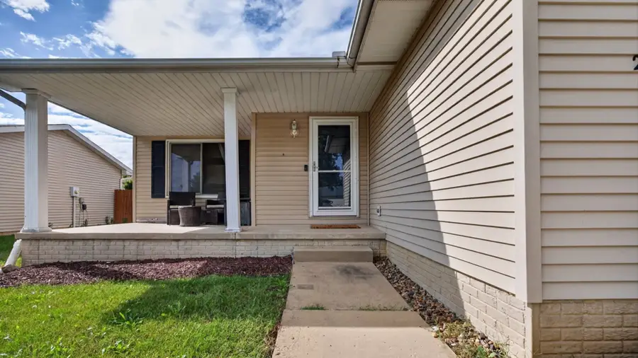 2801 Essington Street, Bloomington, IL 61705 - #2