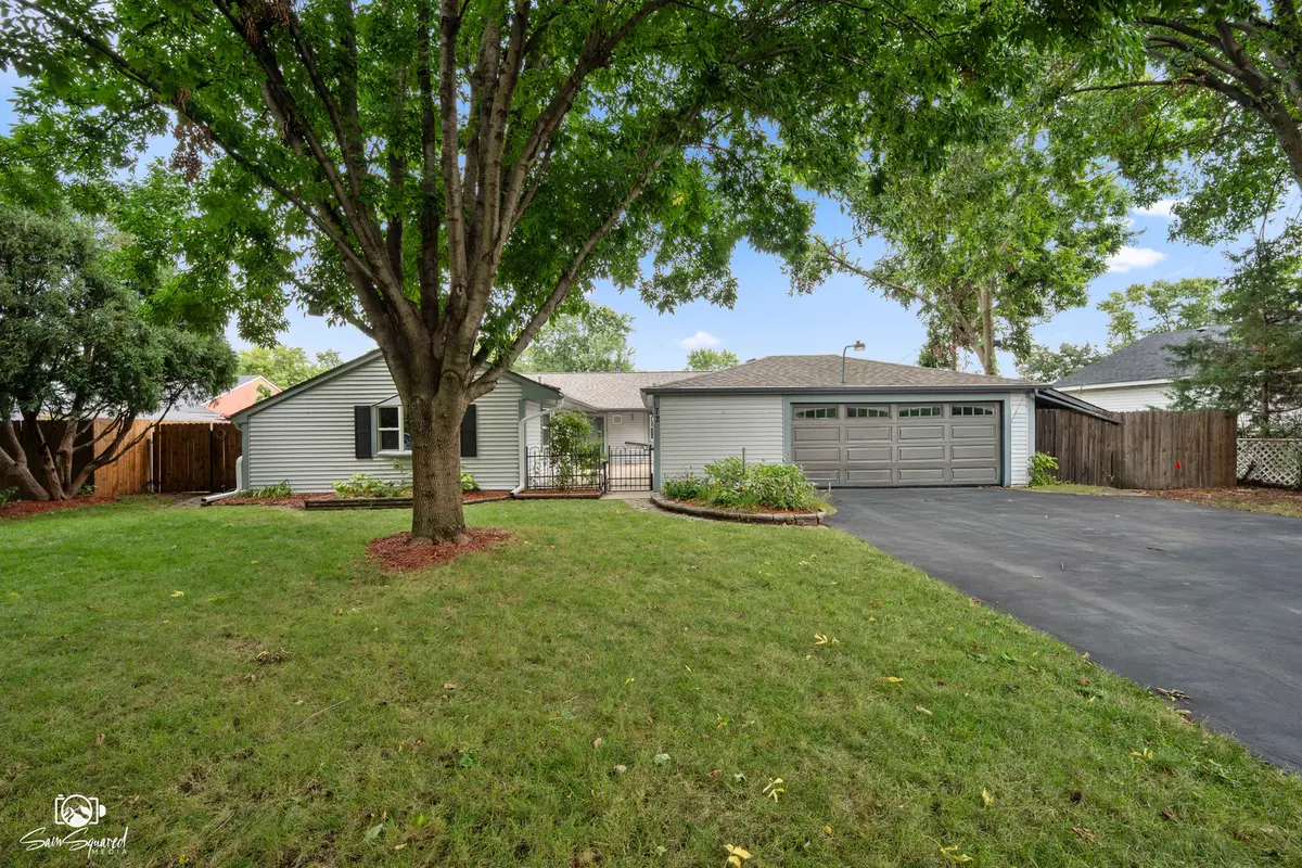 172 Lawton Lane, Bolingbrook, IL 60440 - #1