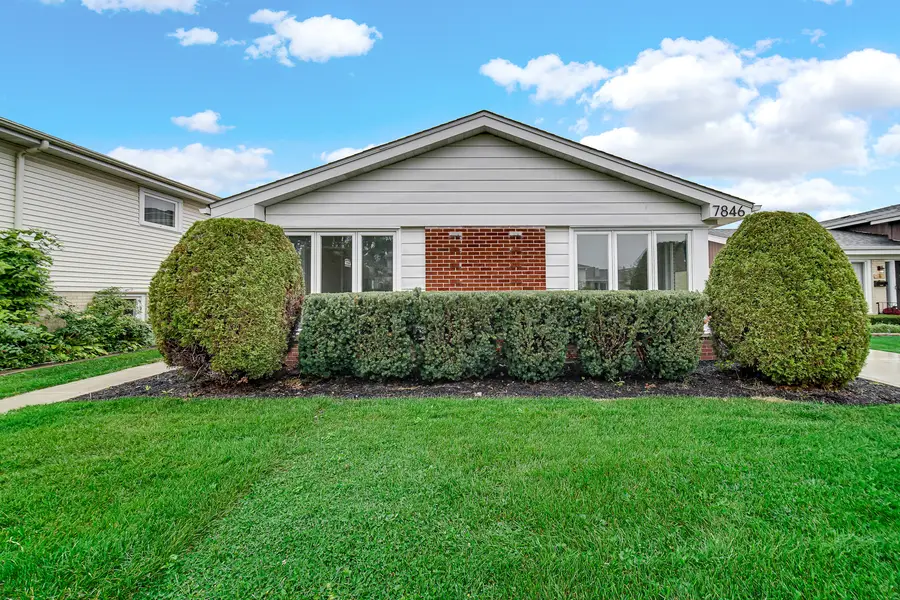 7846 Maple Street, Morton Grove, IL 60053 - #2