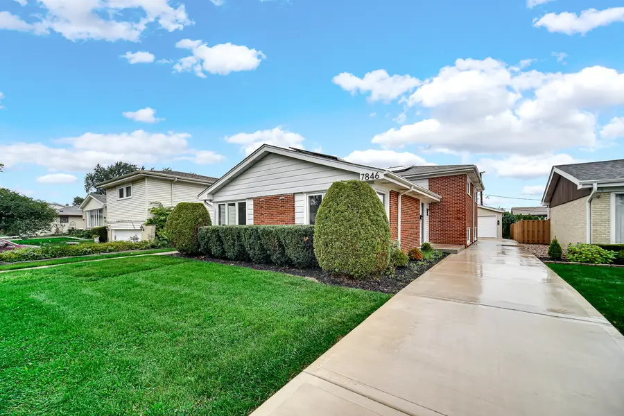 7846 Maple Street, Morton Grove, IL 60053 - #3