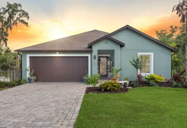 881 Mandarin Drive Ne, Palm Bay, FL 32905