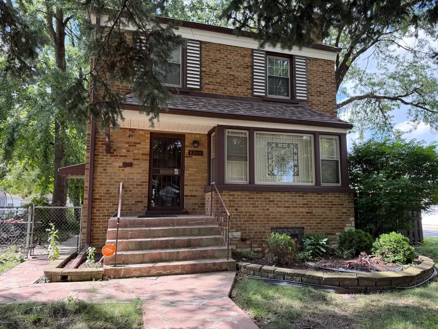 8200 S Fairfield Avenue, Chicago, IL 60652 - #2