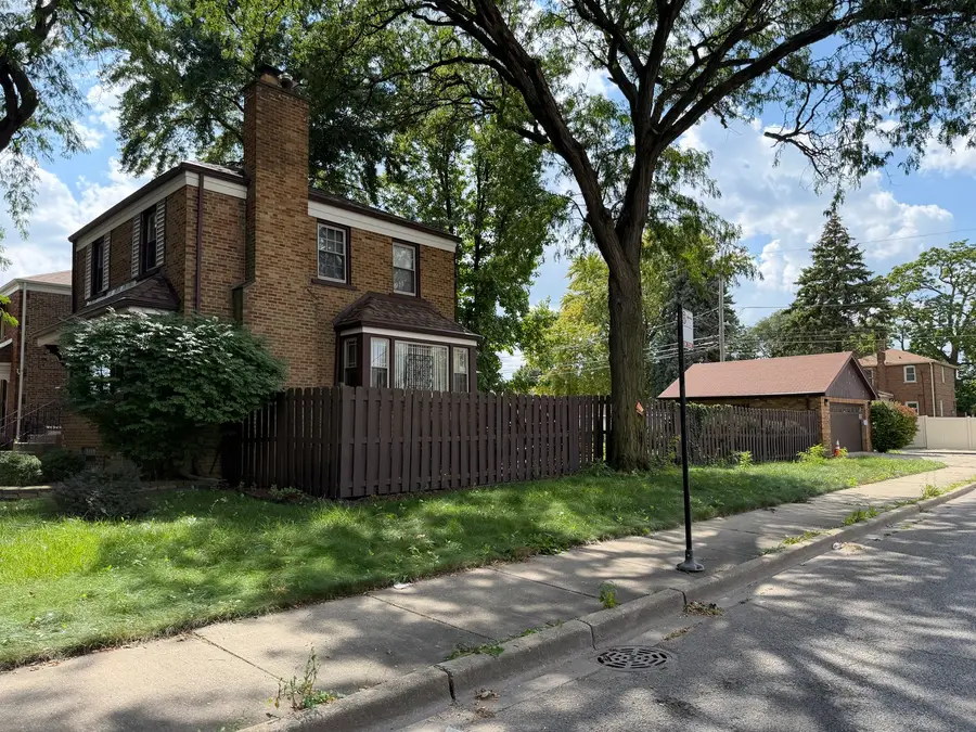 8200 S Fairfield Avenue, Chicago, IL 60652 - #3