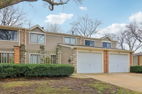 105 W Dover Drive, Mount Prospect, IL 60056