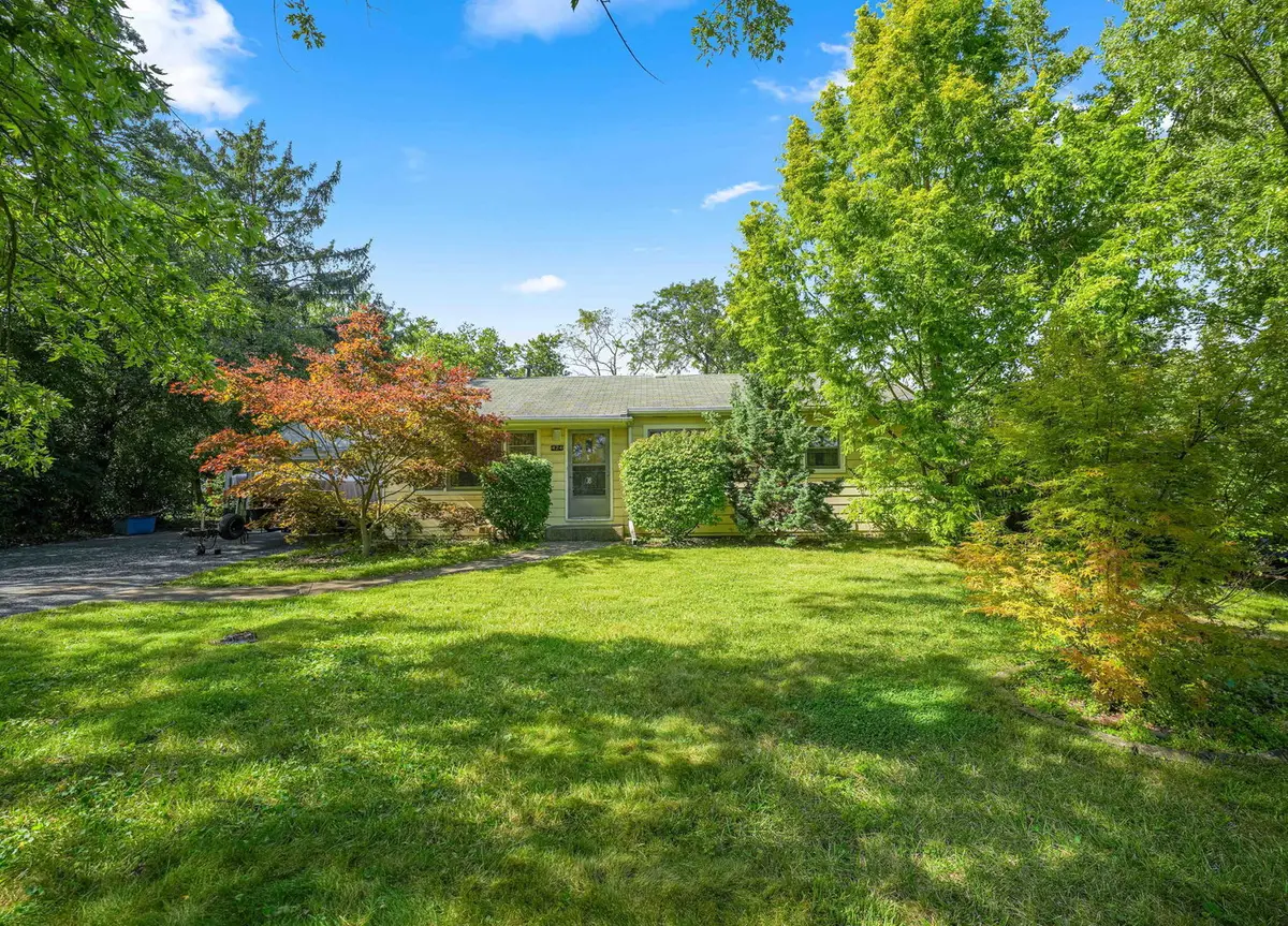 424 Village Road, Willowbrook, IL 60527 - #1