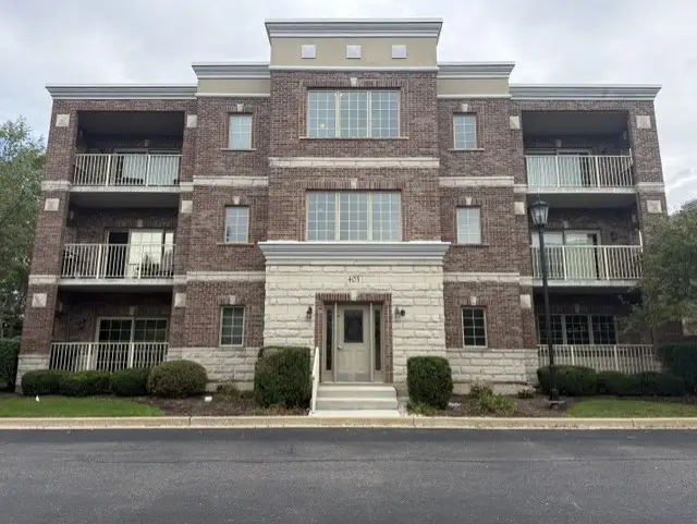 403 Pierce Road #302, Itasca, IL 60143 - #1