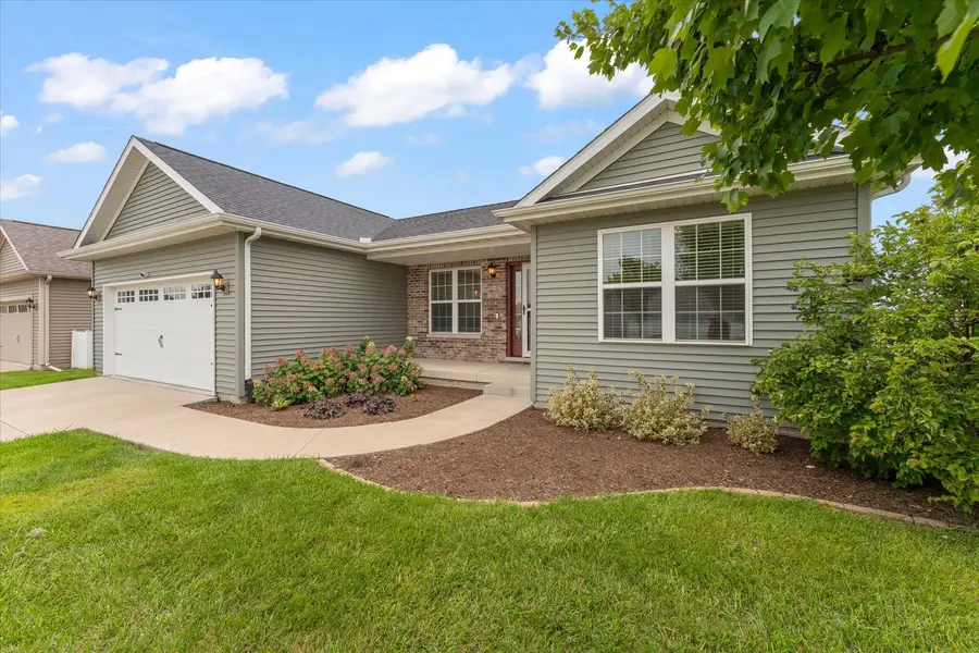35 Lodge Trail, Monticello, IL 61856 - #3