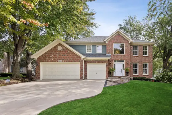 1928 Clyde Drive, Naperville, IL 60565