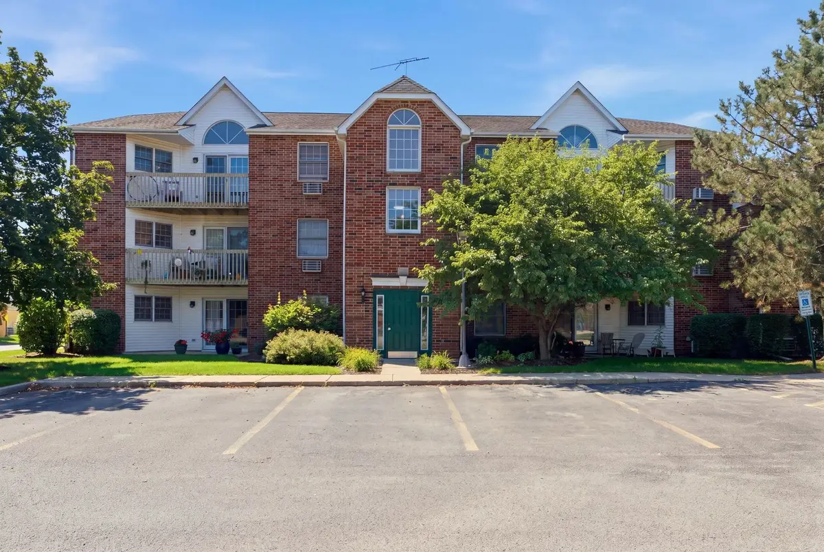 511 Leah Lane #2C, Woodstock, IL 60098 - #1