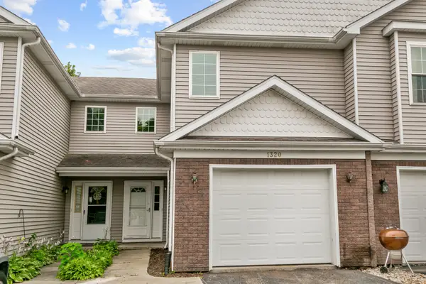 1320 E Arnold Street #1320, Sandwich, IL 60548