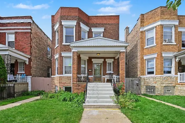 2106 S 49th Avenue, Cicero, IL 60804