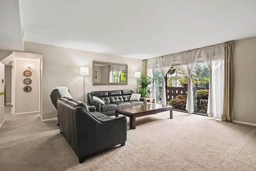 1815 Oakton Street #1A, Park Ridge, IL 60068 - #2