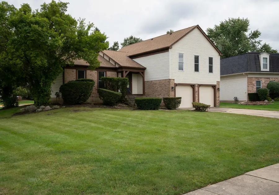 1100 Gail Drive, Buffalo Grove, IL 60089 - #2