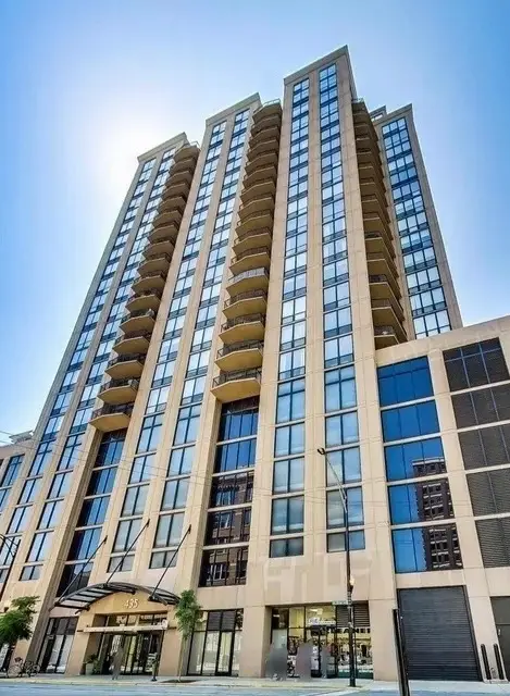435 W Erie Street #808, Chicago, IL 60654 - #1