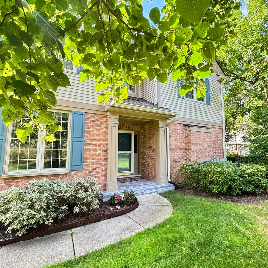 1802 Westleigh Drive, Glenview, IL 60025 - #3
